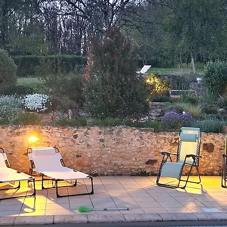 Le Petit Mas Dordogne 아파트 *